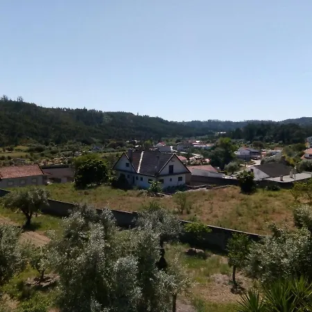 Cantinho Maravilha Apartment Ourem